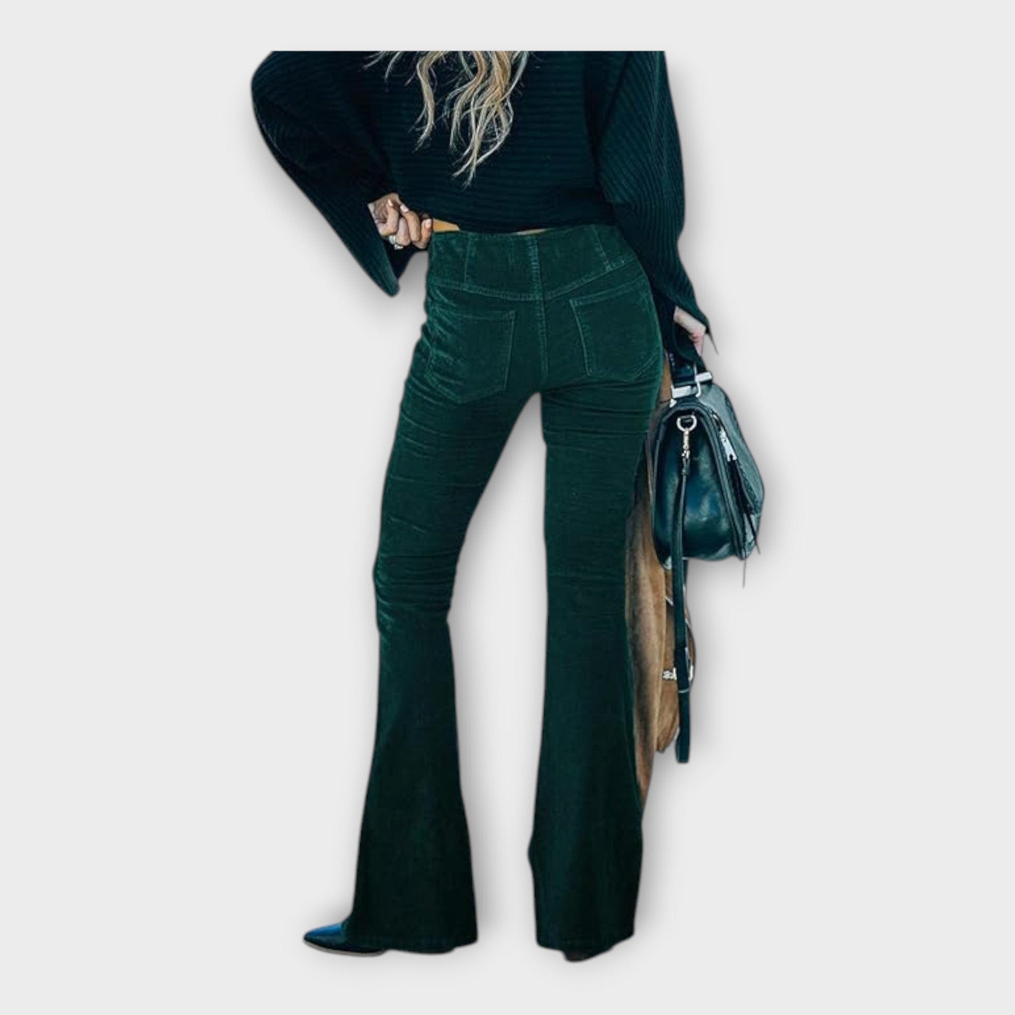 Pantalón Elegante con Ajuste en Línea de Campana