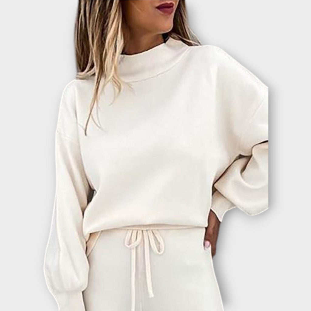 Conjunto con Ajuste Cómodo y Elegancia Atemporal