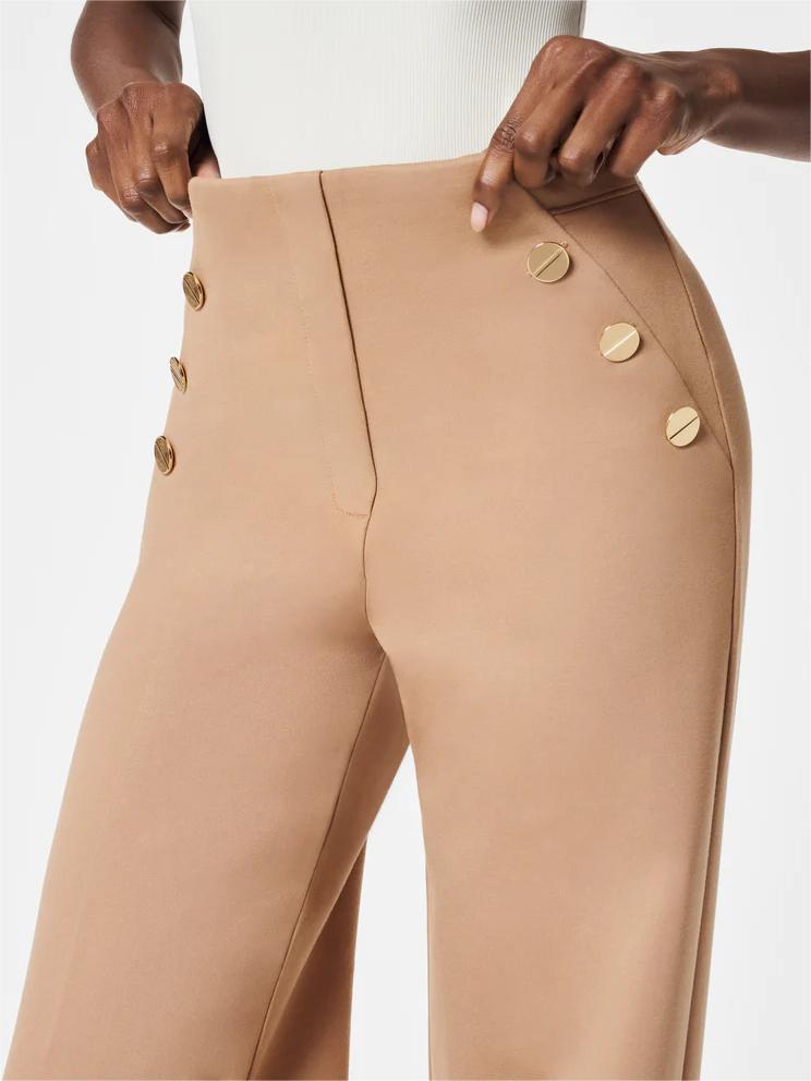 Pantalones FitCurve™ Elegantes y Con Relieve