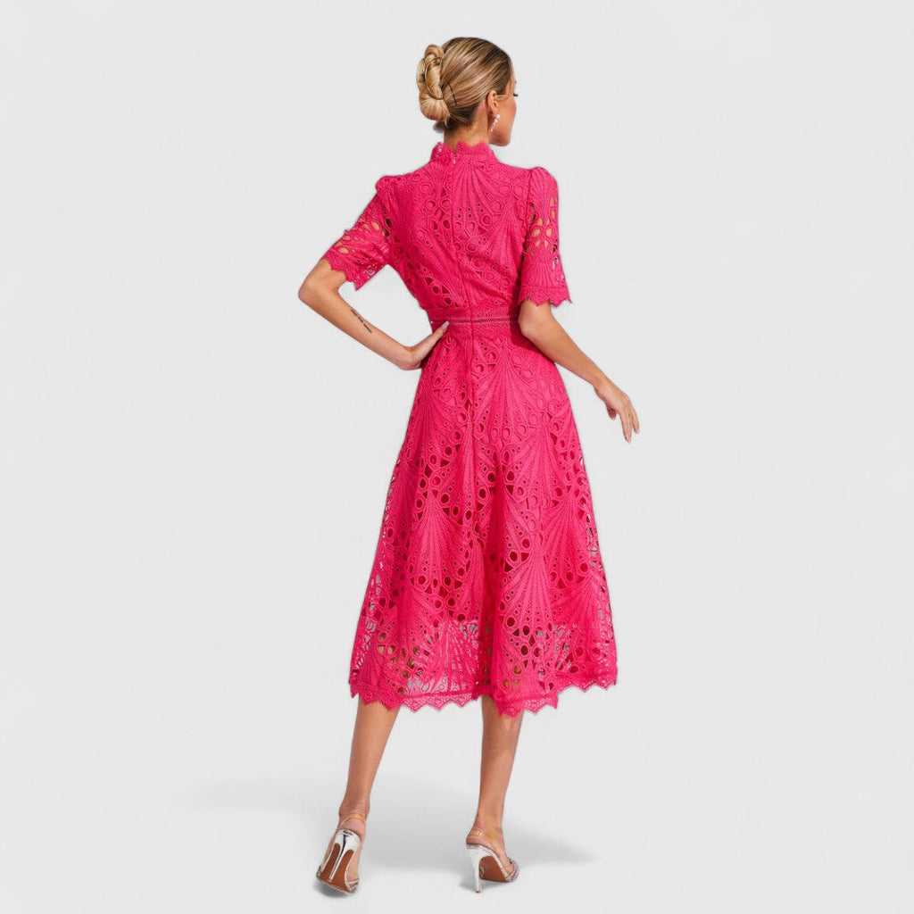 Lydia - elegante camisón de encaje para mujeres