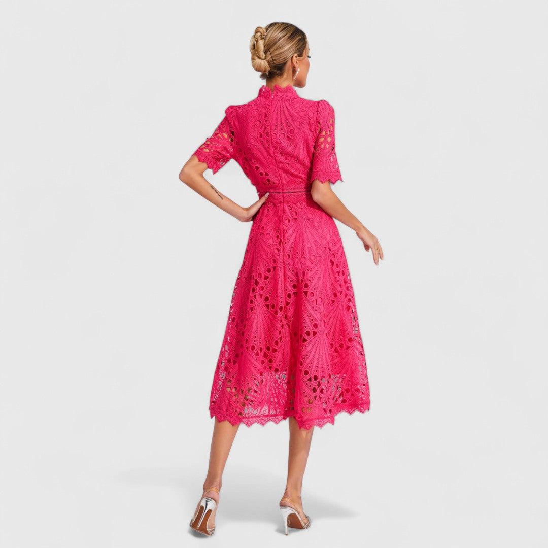 Lydia - elegante camisón de encaje para mujeres