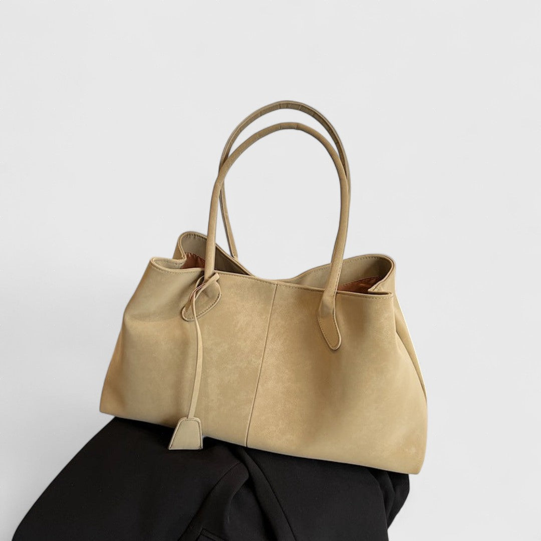 Nausica - Bolsa maxi con diseño refinado y amplia capacidad