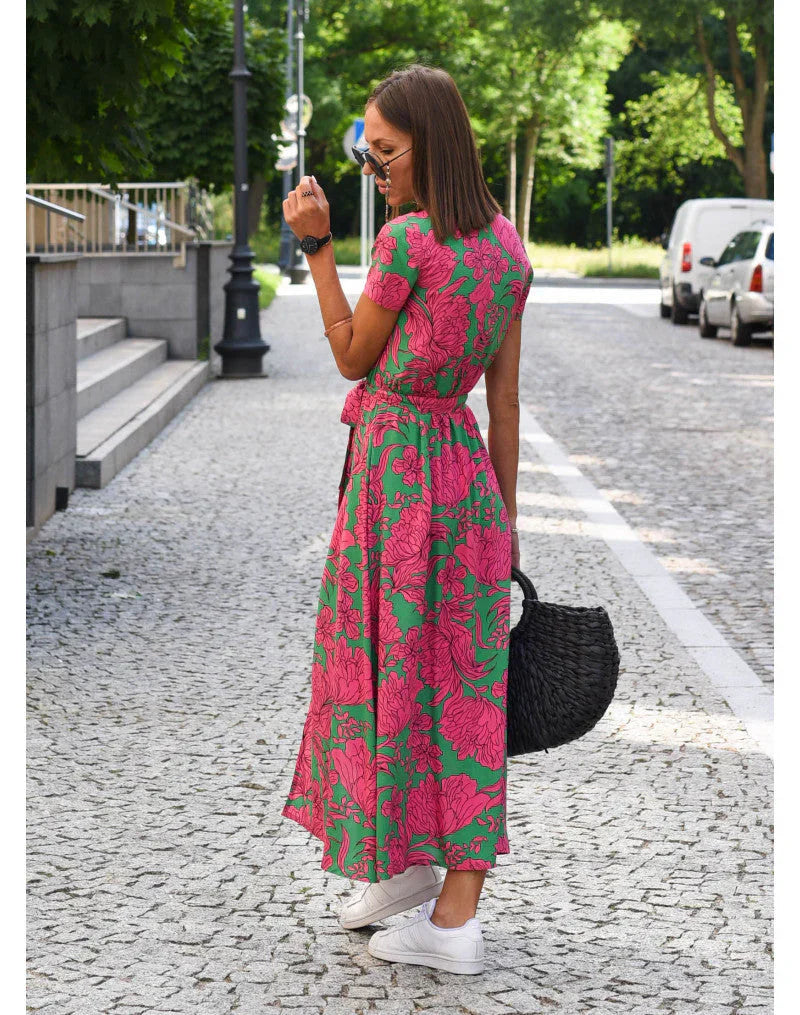 YARA | Vestido elegante con línea cruzada y ajuste favorecedor