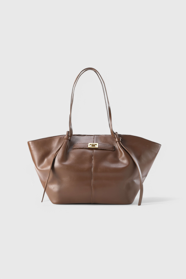 Clio Bolsa con Estructura Clásica