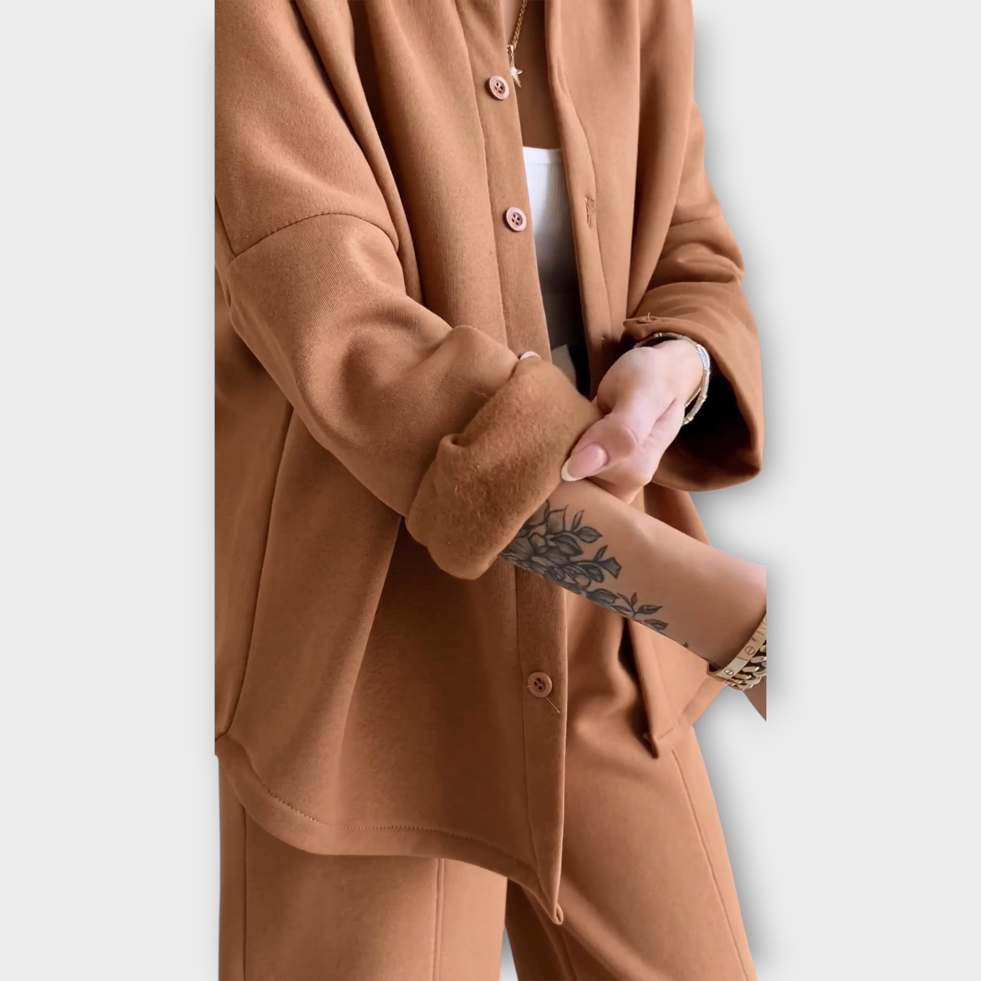 Conjunto de Botones y Línea Elegante