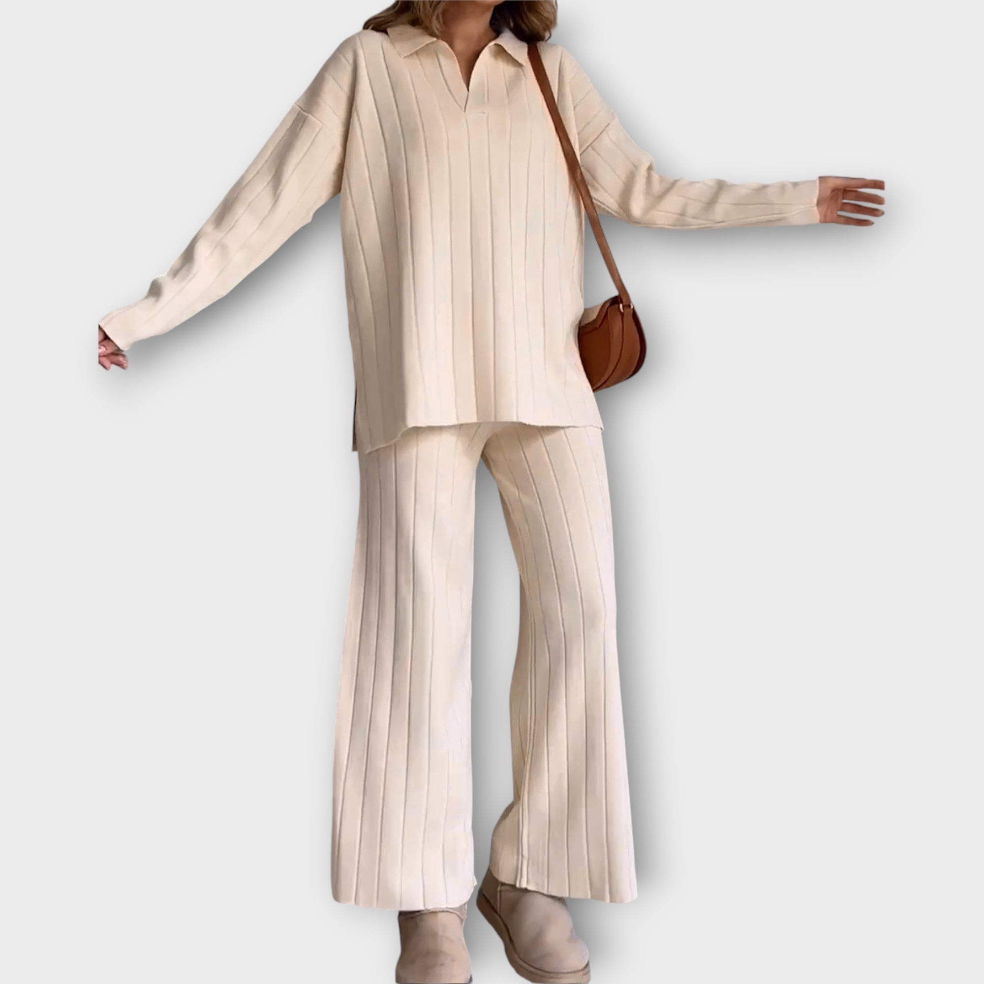Conjunto con Rayas Sueltas y Estilo Minimalista